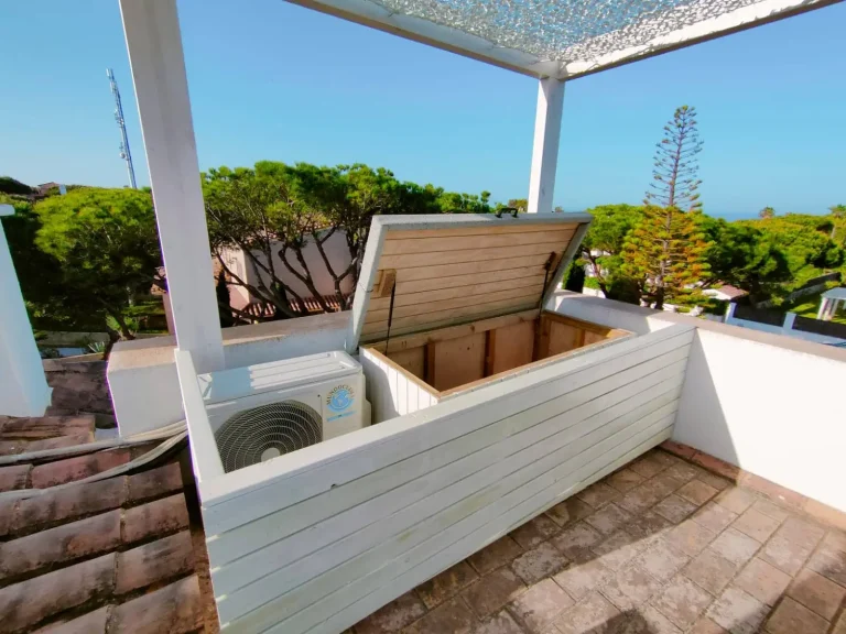 Mueble de madera exterior para tu espacio al aire libre